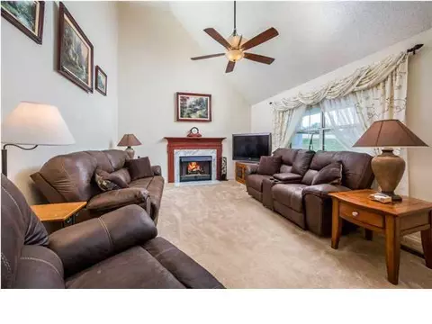 8132 Fallen Maple Dr, Chattanooga, TN 37421 photo 3