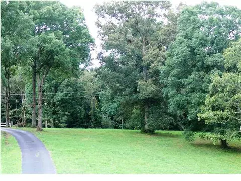 312 Sprouse Hill Rd, Dunlap, TN 37327 photo 2