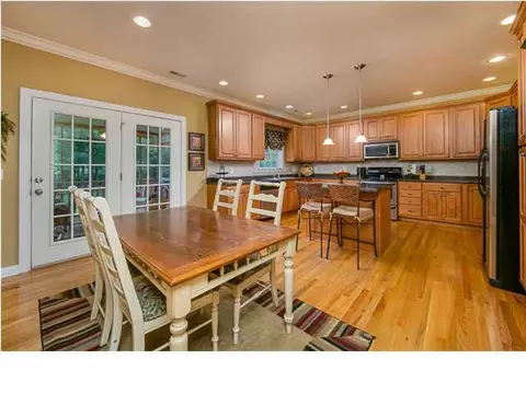 8604 Streamside Dr, Ooltewah, TN 37363 photo 10