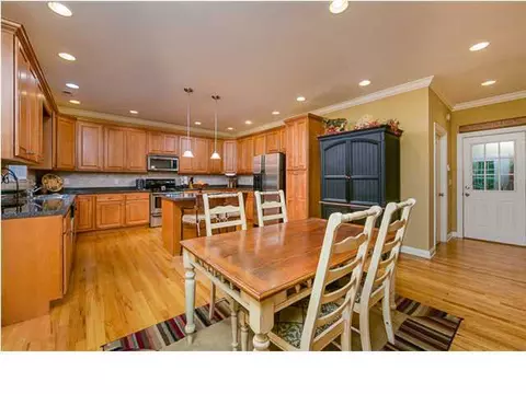 8604 Streamside Dr, Ooltewah, TN 37363 photo 9