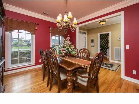 8604 Streamside Dr, Ooltewah, TN 37363 photo 6
