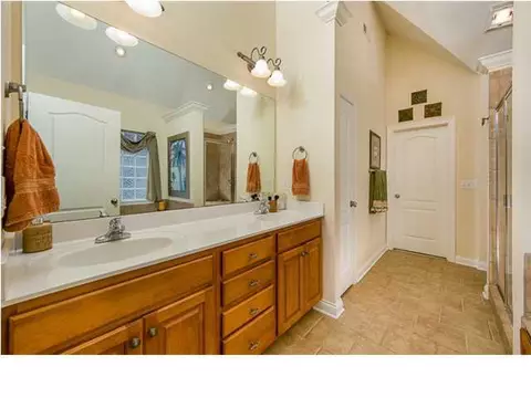 8604 Streamside Dr, Ooltewah, TN 37363 photo 13