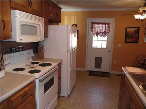 2675 E Valley Rd, Jasper, TN 37347 photo 4