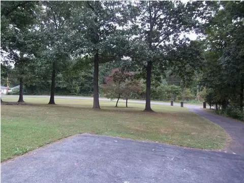 1372 Bicentennial Trl, Rock Spring, GA 30739 photo 15
