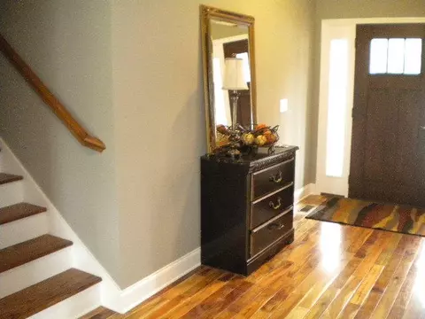 7084 Gregory Dr, Ooltewah, TN 37363 photo 4