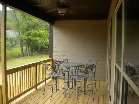 7084 Gregory Dr, Ooltewah, TN 37363 photo 28