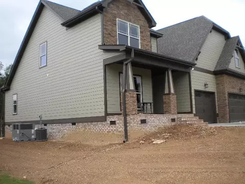7084 Gregory Dr, Ooltewah, TN 37363 photo 2
