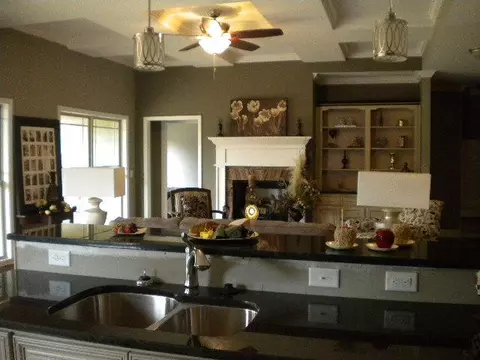 7084 Gregory Dr, Ooltewah, TN 37363 photo 7