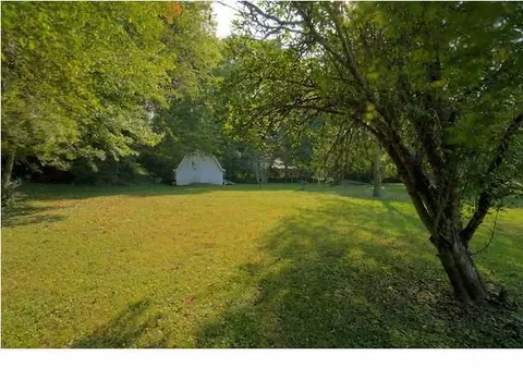 5510 Cherry St, Ooltewah, TN 37363 photo 3