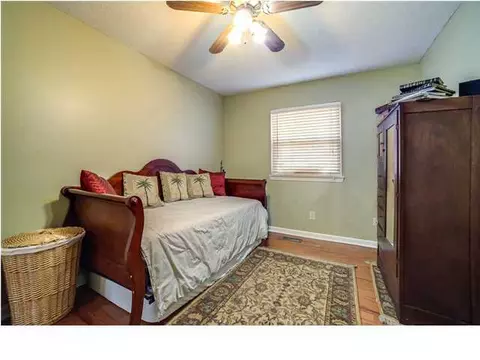 1370 Meadowood Dr, Hixson, TN 37343 photo 11