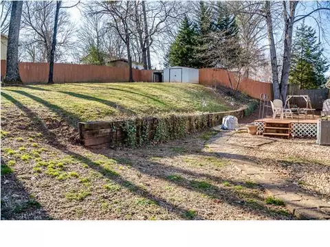 1370 Meadowood Dr, Hixson, TN 37343 photo 22
