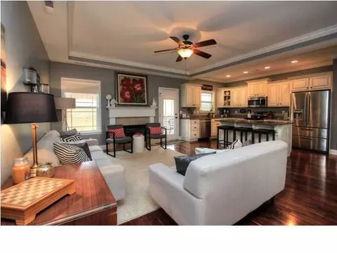 897 Windrush Loop, Chattanooga, TN 37421 photo 5