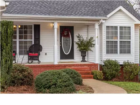 538 Bluff View Dr, Ringgold, GA 30736 photo 3