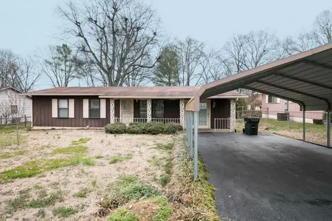 217 Robert E Lee St, Fort Oglethorpe, GA 30742 photo 2