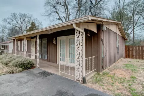 217 Robert E Lee St, Fort Oglethorpe, GA 30742 photo 3