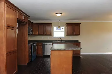 11 Maple Way, Ringgold, GA 30736 photo 4