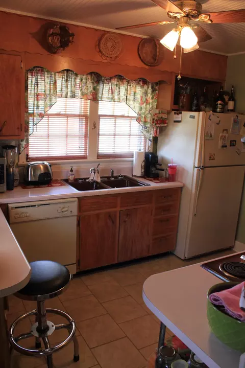 8468 E Brainerd Rd, Chattanooga, TN 37421 photo 11