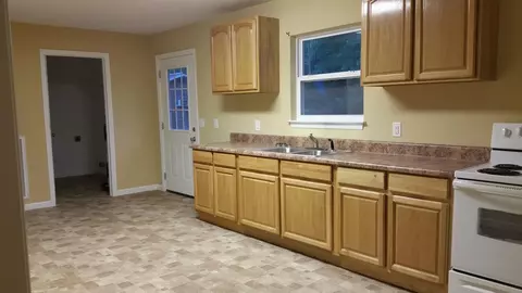 2657 Shellmound Rd, Jasper, TN 37347 photo 3