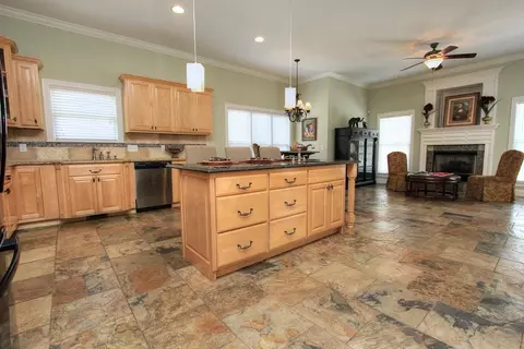 221 White Eagle Trl, Ringgold, GA 30736 photo 12
