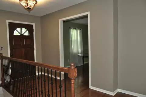 2308 Daugherty Ln, Chattanooga, TN 37421 photo 4