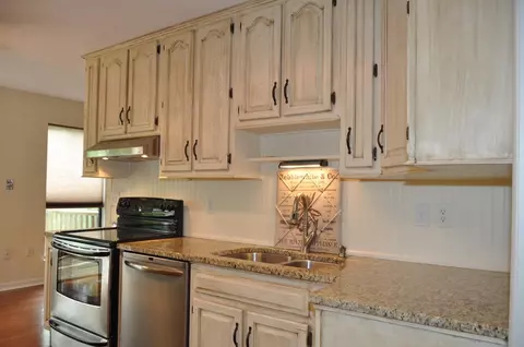 2308 Daugherty Ln, Chattanooga, TN 37421 photo 6