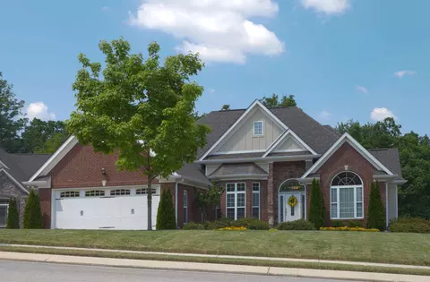 2839 Reflection Ln, Ooltewah, TN 37363 photo 2