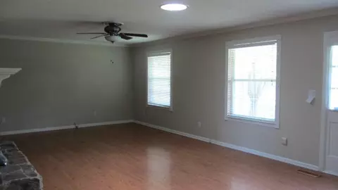 115 Robert E Lee Dr, Ringgold, GA 30736 photo 4