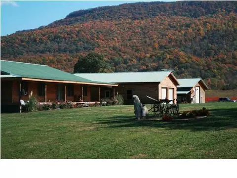 157 Lewis Rd, Dunlap, TN 37327 photo 2
