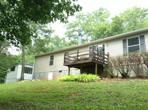 175 Sharp Dr, Chickamauga, GA 30707 photo 1