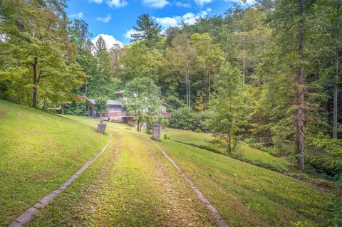 92 Alpine Dr, Cisco, GA 30708 photo 3