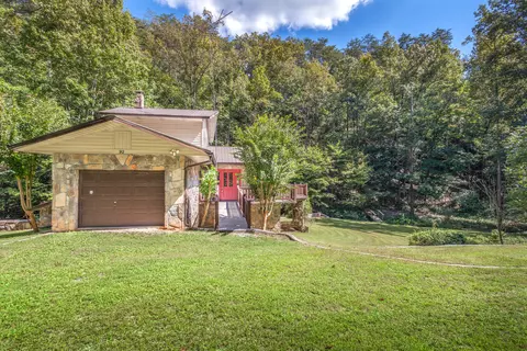 92 Alpine Dr, Cisco, GA 30708 photo 4