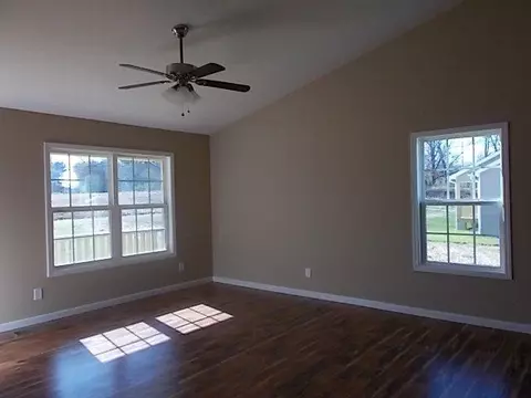 198 Hanks Bnd, Dalton, GA 30721 photo 3