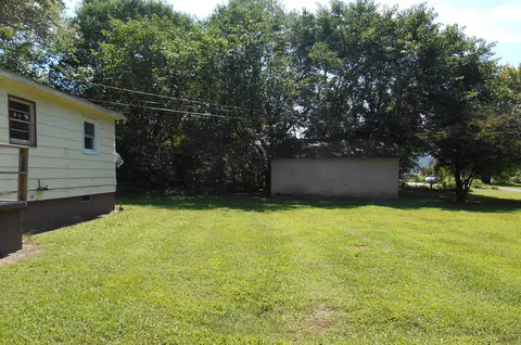 250 River Rd, Guild, TN 37340 photo 4