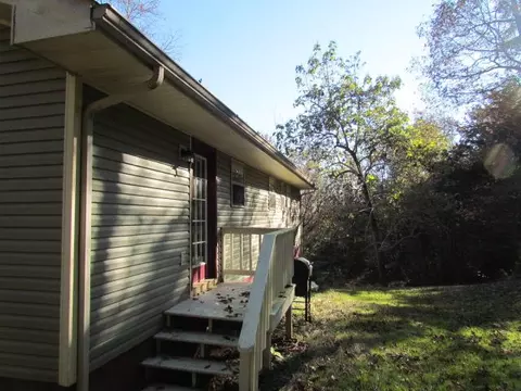 241 Herbert Dr, Jasper, TN 37347 photo 9