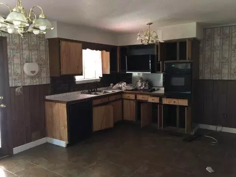 54 Barton St, Ringgold, GA 30736 photo 2