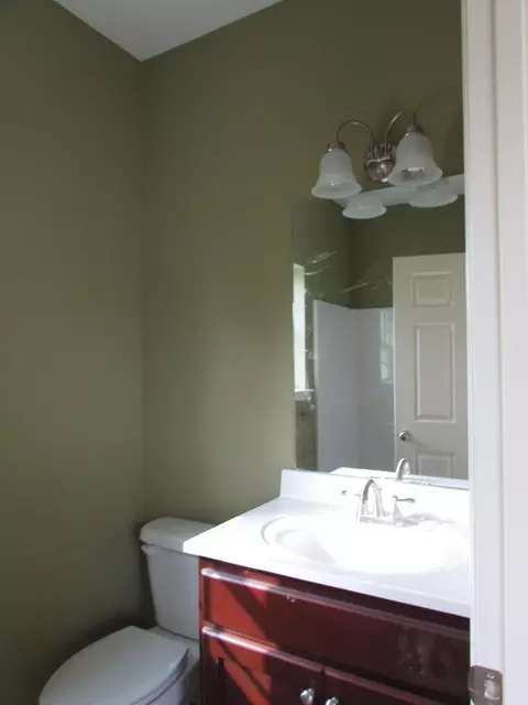 2004 Sharp St, Chattanooga, TN 37404 photo 9