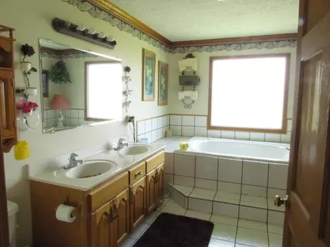 8485 Hwy 150, Sequatchie, TN 37374 photo 14