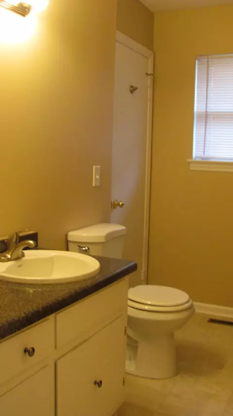 72 Barton St, Ringgold, GA 30736 photo 8