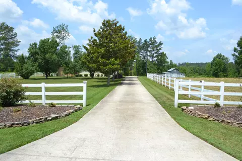4407 Clonts Rd, Apison, TN 37302 photo 1