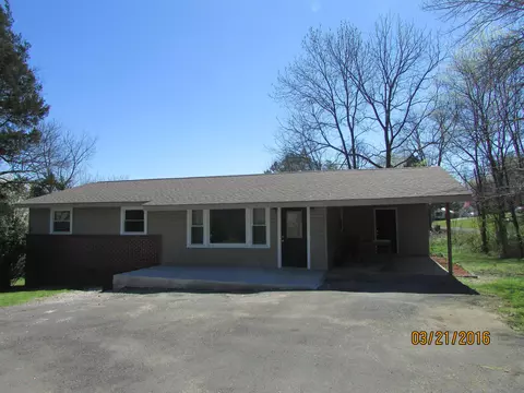 126 Myrtle Cir, Trenton, GA 30752 photo 2