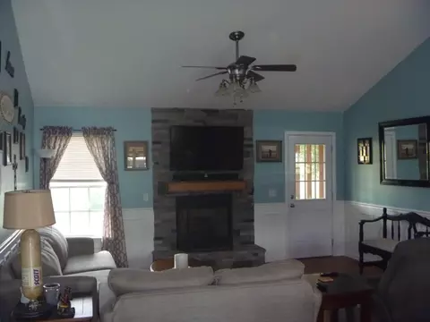 1425 Spring Meadows Dr, Ringgold, GA 30736 photo 7
