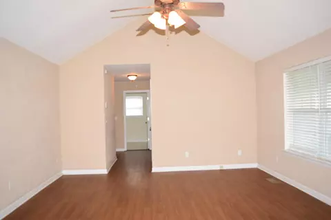 1105 Spring Meadows Dr, Ringgold, GA 30736 photo 6