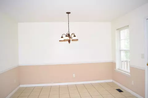 1105 Spring Meadows Dr, Ringgold, GA 30736 photo 9
