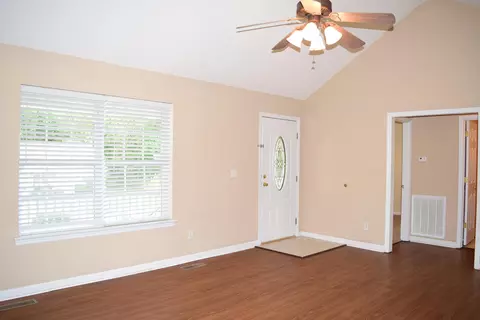 1105 Spring Meadows Dr, Ringgold, GA 30736 photo 5