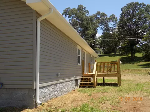 380 E Spring St, Whitwell, TN 37397 photo 17