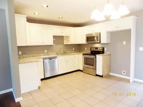 380 E Spring St, Whitwell, TN 37397 photo 6