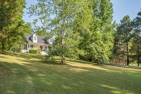 5221 Silver Ln, Apison, TN 37302 photo 2