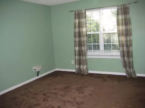 364 Bloomington Dr, Dalton, GA 30721 photo 8