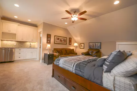 135 E 3rd St, Chattanooga, TN 37403 photo 28