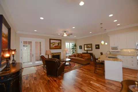 135 E 3rd St, Chattanooga, TN 37403 photo 8